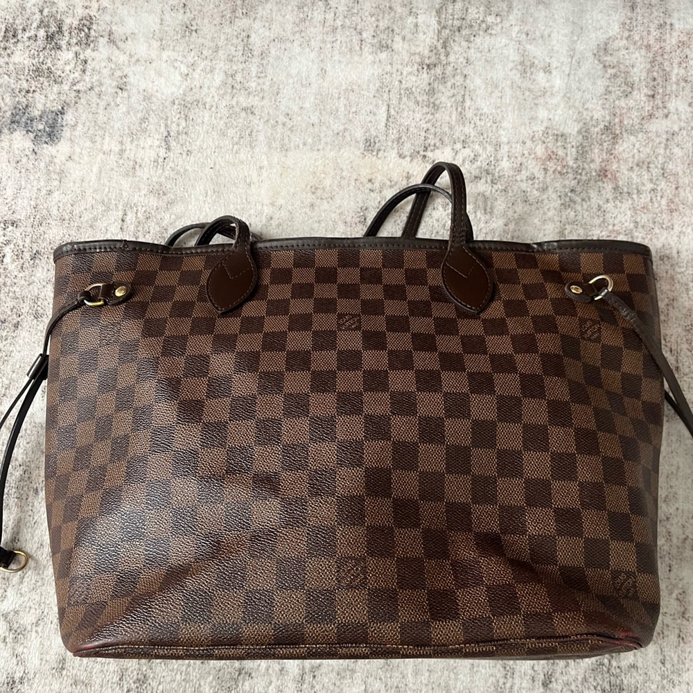 Louis Vuitton Monogram Bag with Red Lining